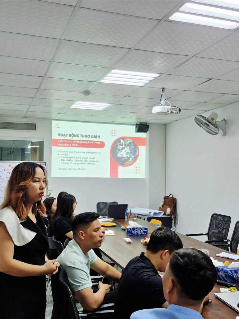 ĐÀO TẠO KỸ NĂNG CHĂM SÓC KHÁCH HÀNG – CHUYÊN NGHIỆP TỪ TÂM